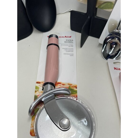 KitchenAid PINK 18-Piece Kitchen Tool & Gadget Set With Pink Handles‎ NEW! - Picture 5 of 8